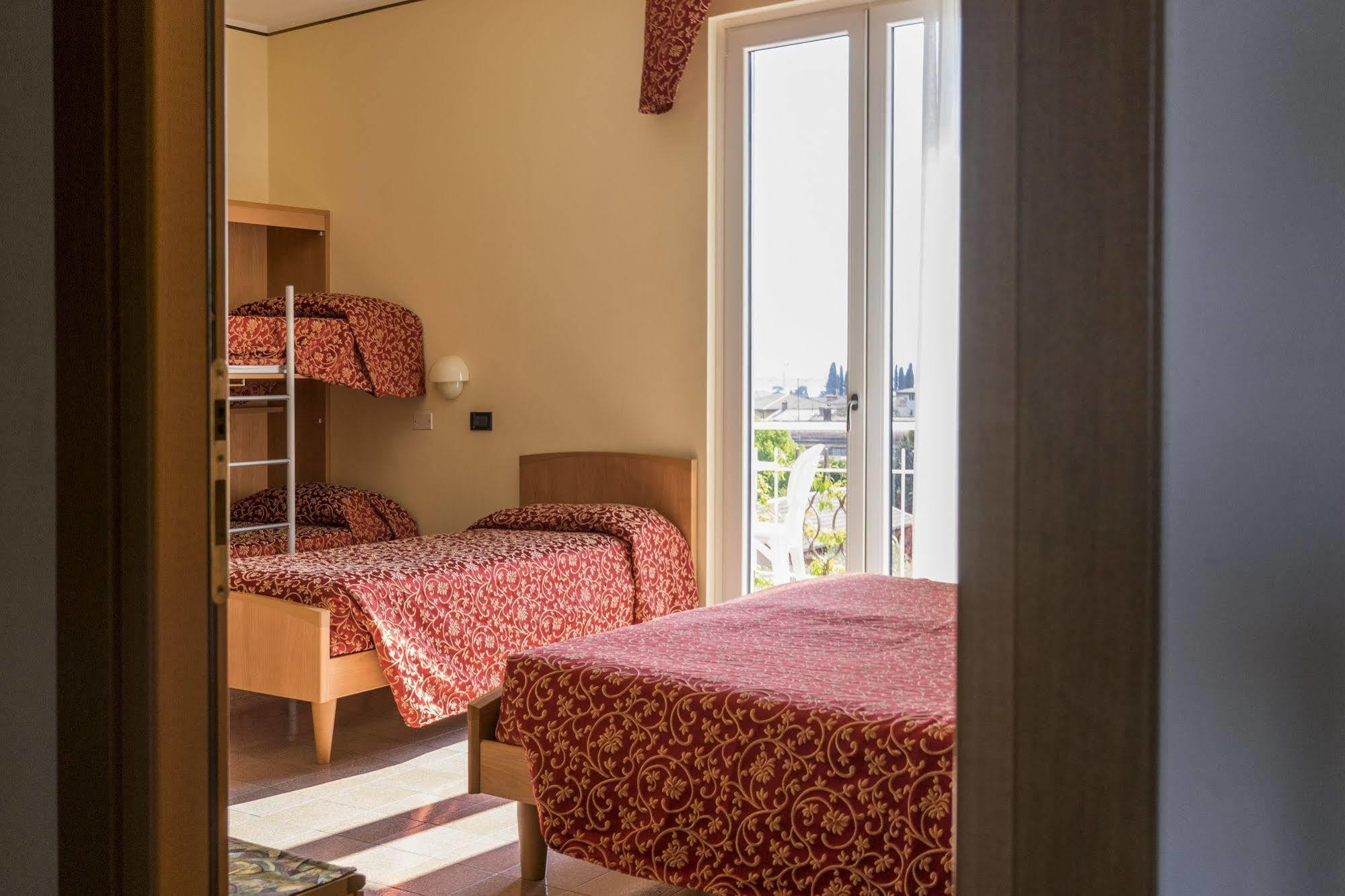 Hotel Sorriso Toscolano Maderno Exteriér fotografie