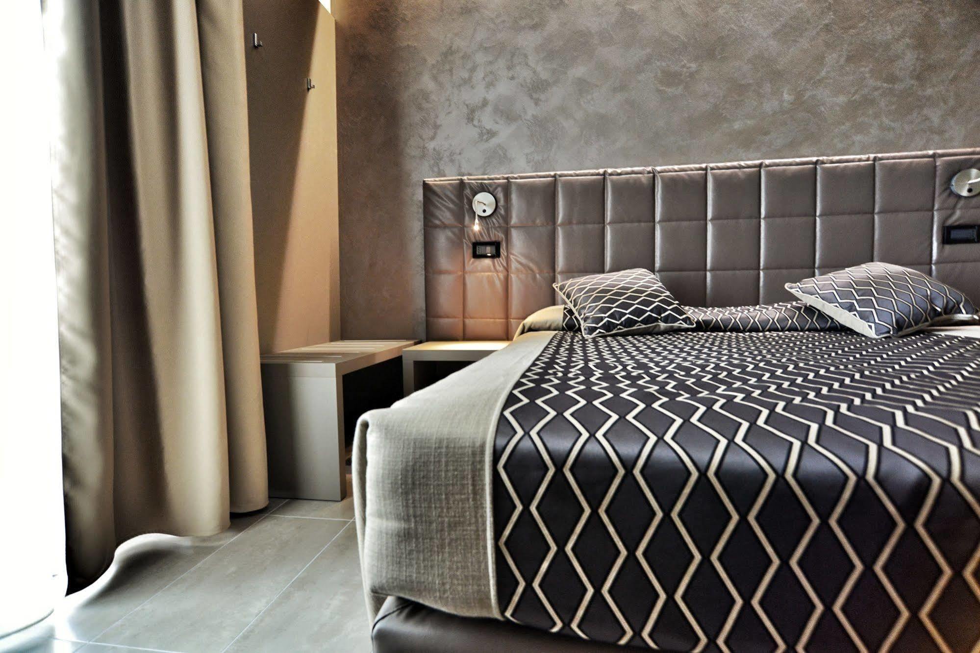 Hotel Sorriso Toscolano Maderno Exteriér fotografie
