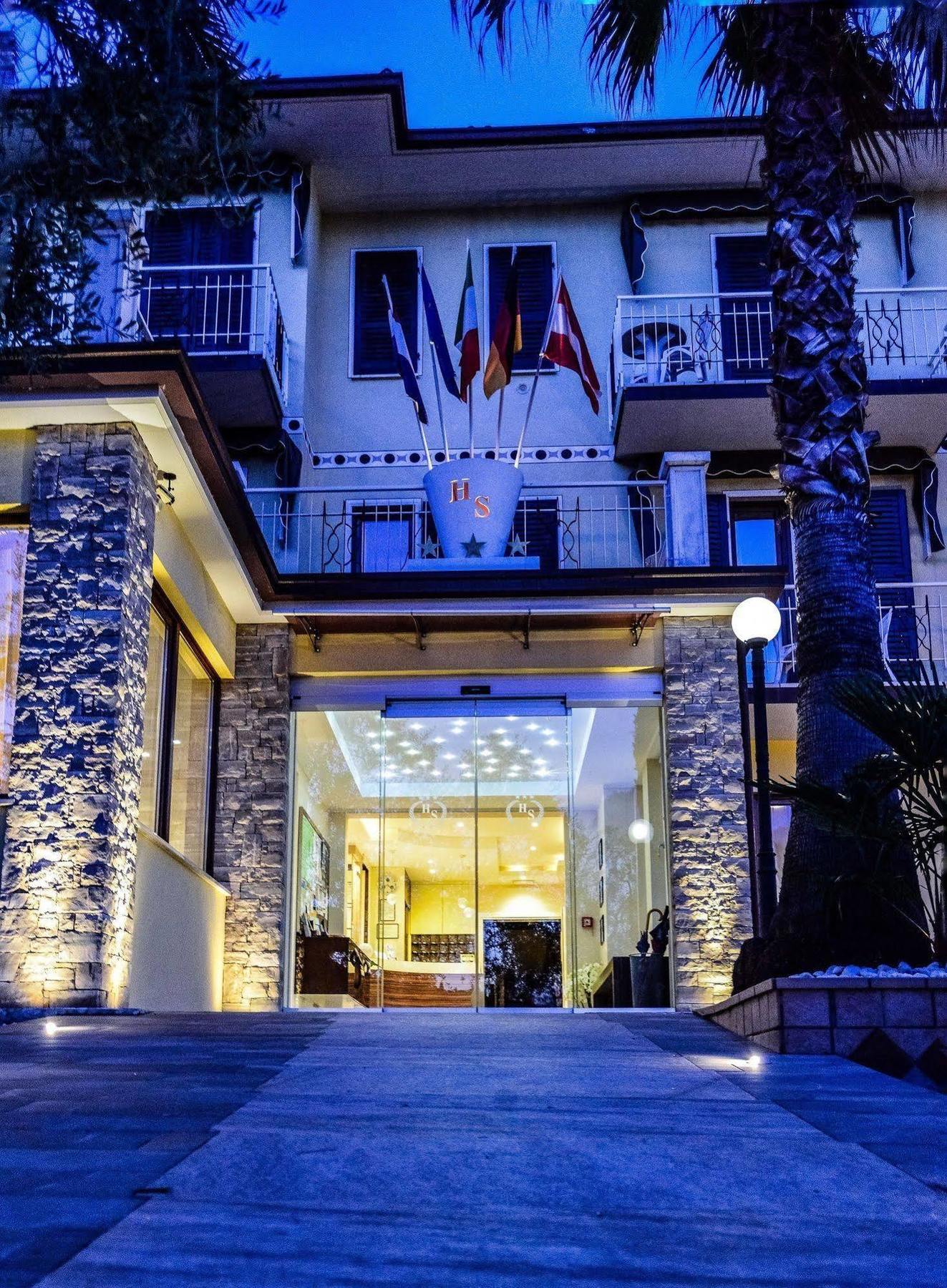 Hotel Sorriso Toscolano Maderno Exteriér fotografie