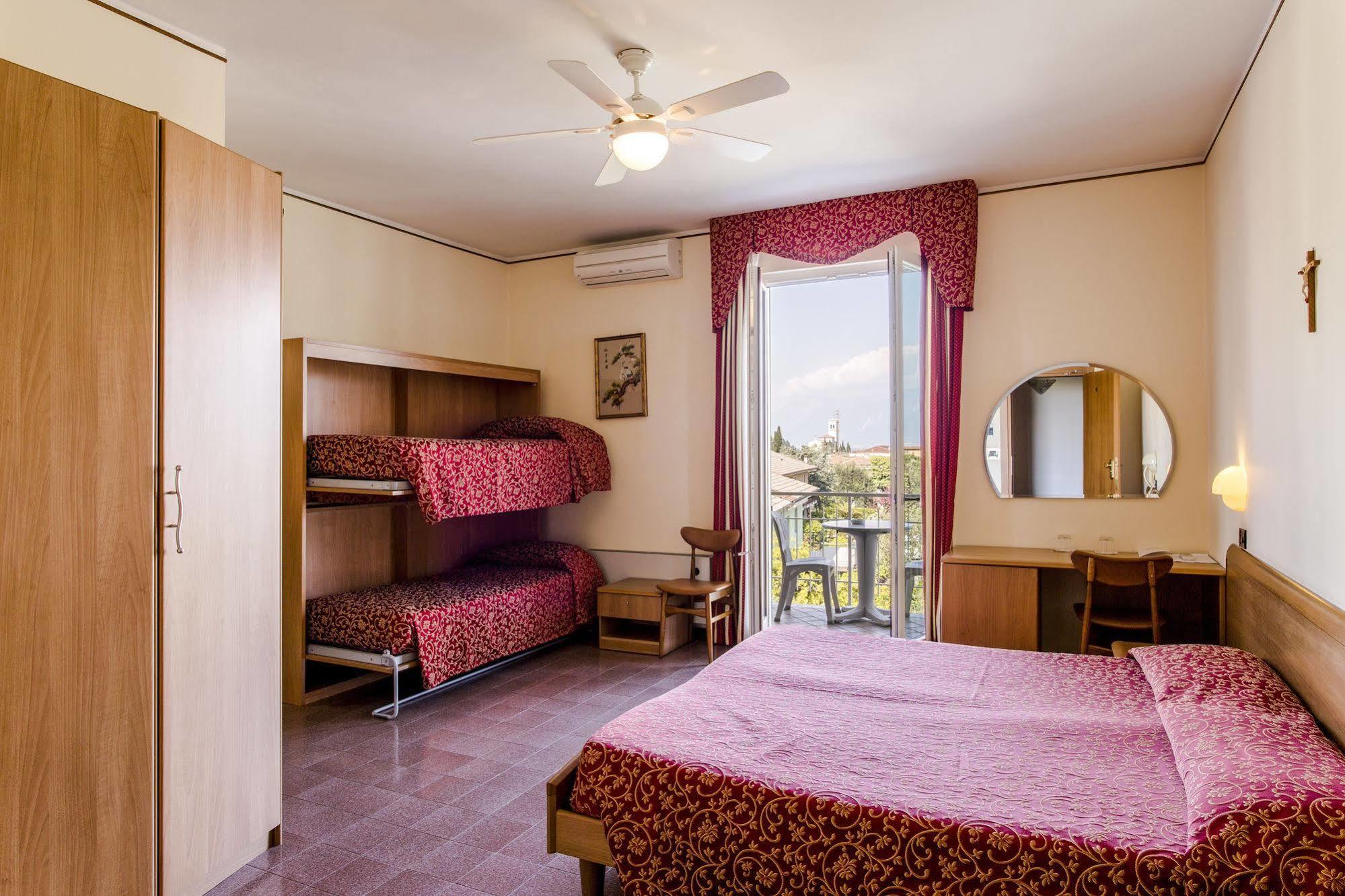 Hotel Sorriso Toscolano Maderno Exteriér fotografie
