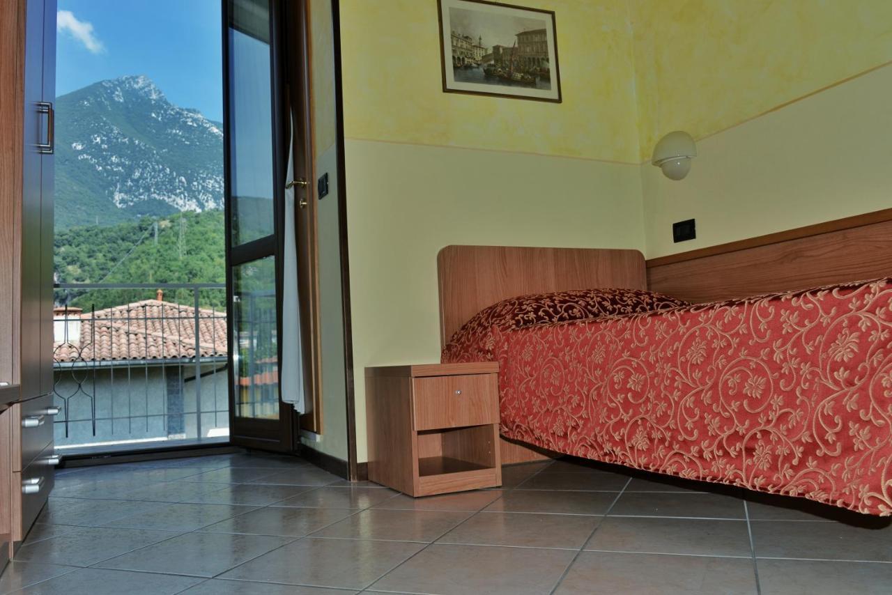 Hotel Sorriso Toscolano Maderno Exteriér fotografie