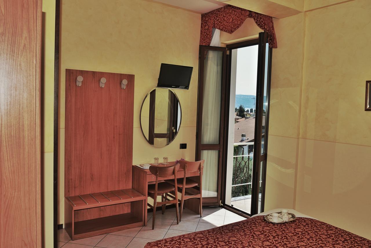 Hotel Sorriso Toscolano Maderno Exteriér fotografie