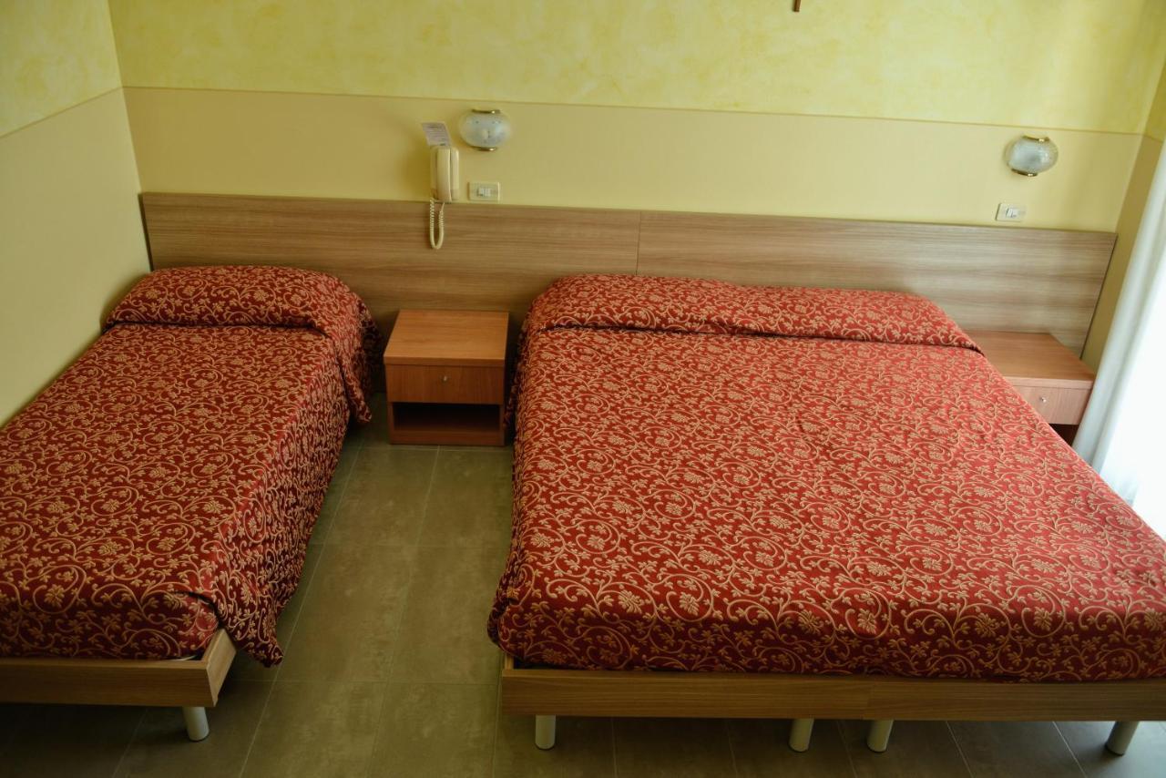 Hotel Sorriso Toscolano Maderno Exteriér fotografie